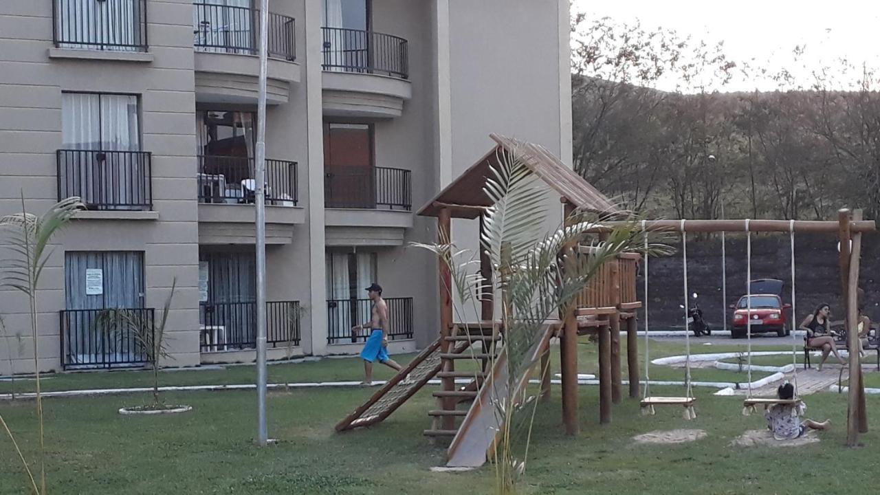 Flat No Aldeia Das Aguas บาร์ราโดปิไร ภายนอก รูปภาพ